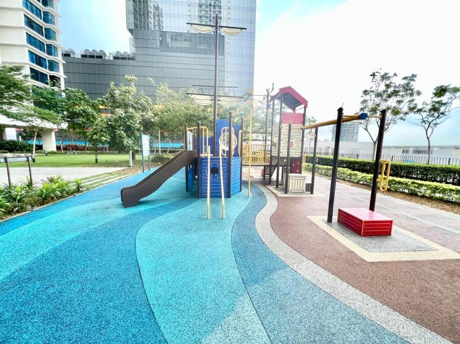 B Setia Alam 1-5 Pax Cozy Home Wifi&Tv Studio 3 Beds Trefoil Shah Alam Exteriör bild